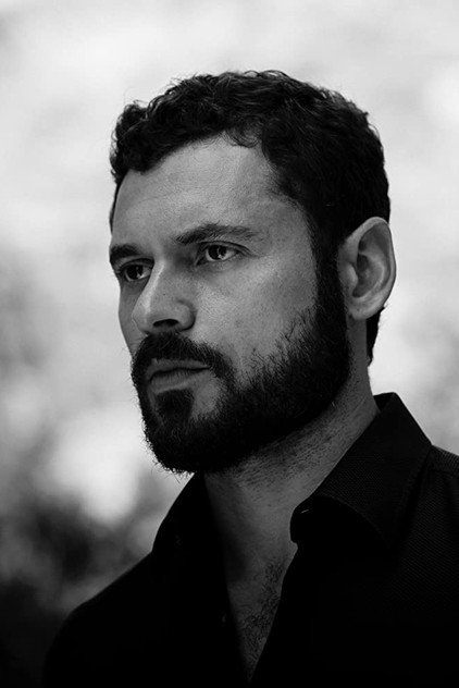 Adan Canto oyuncu görseli