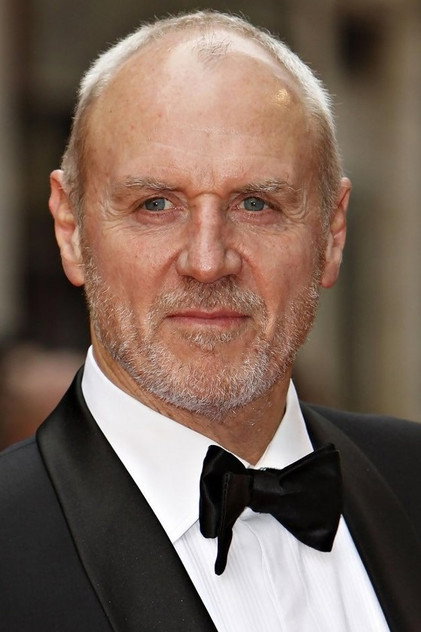 Alan Dale oyuncu görseli