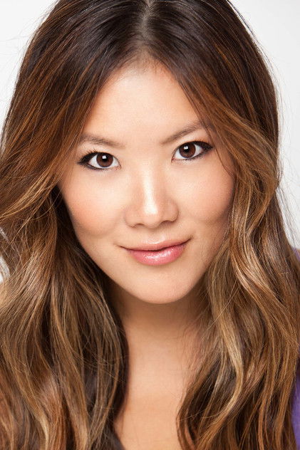 Ally Maki oyuncu görseli