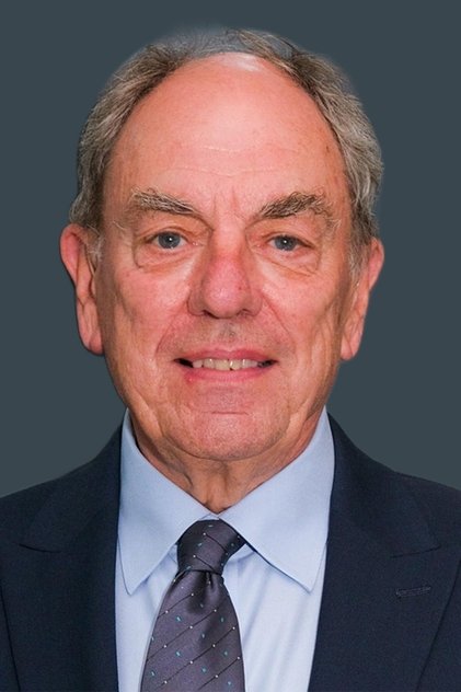 Alun Armstrong oyuncu görseli