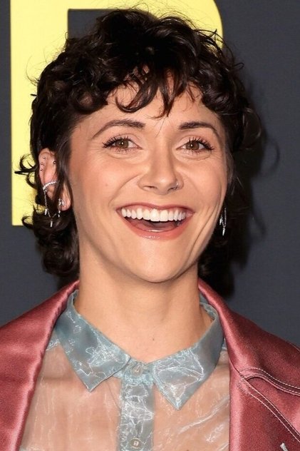 Alyson Stoner oyuncu görseli