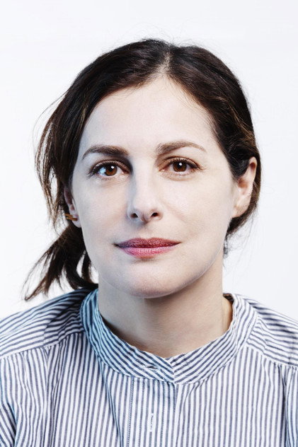Amira Casar oyuncu görseli