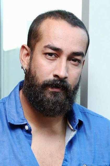 Amit Kumar Tiwari oyuncu görseli