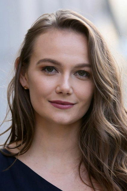Andi Matichak oyuncu görseli