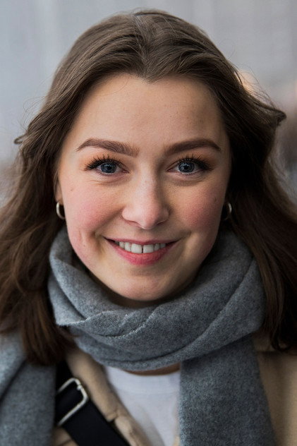 Andrea Berntzen oyuncu görseli