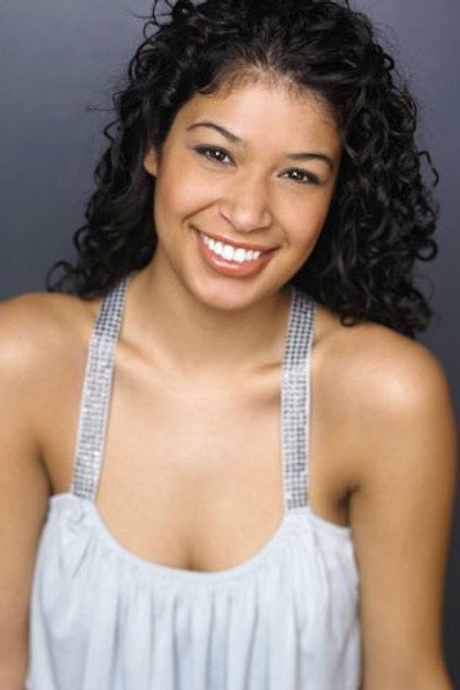 Angela Lewis oyuncu görseli