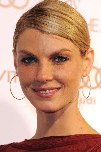 Angela Lindvall oyuncu görseli