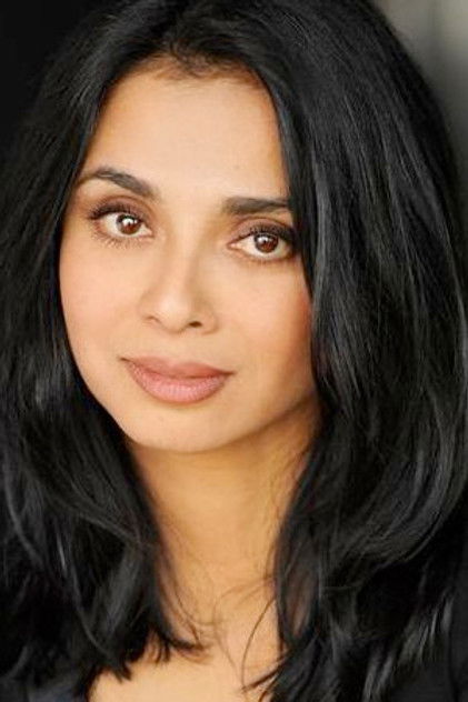 Anjali Jay oyuncu görseli