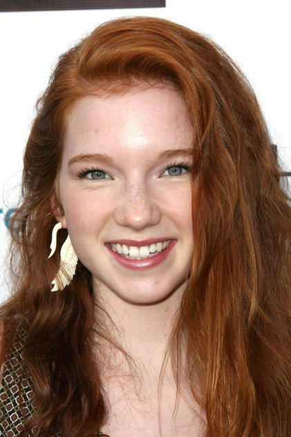 Annalise Basso oyuncu görseli