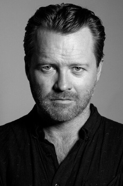 Anthony Hayes oyuncu görseli