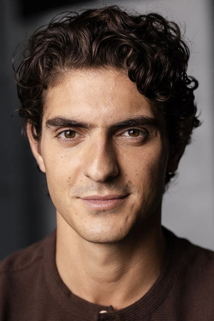 Anthony Pavone oyuncu görseli