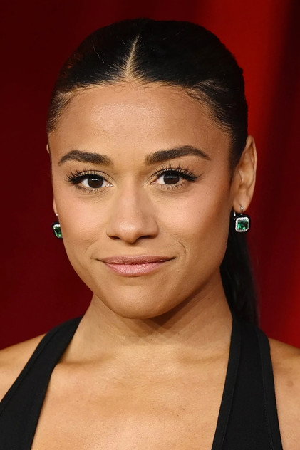 Ariana DeBose oyuncu görseli