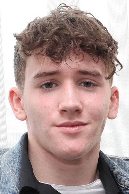Art Parkinson oyuncu görseli