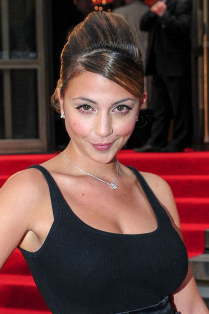 Arzu Bazman oyuncu görseli