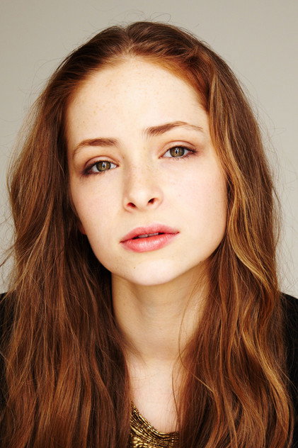 Ashleigh Cummings oyuncu görseli