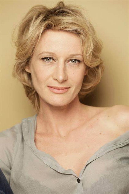 Astrid Whettnall oyuncu görseli
