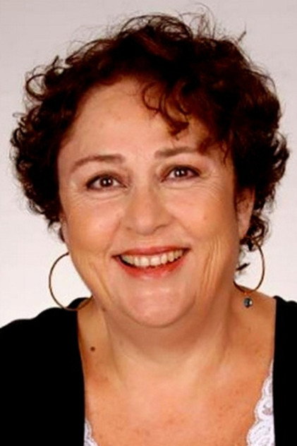 Ayşegül Atik oyuncu görseli