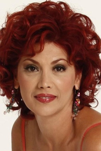 Ayşenur Yazıcı oyuncu görseli