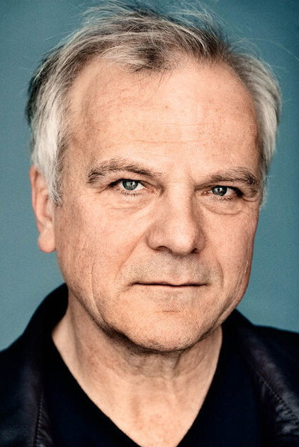 Bernhard Schütz oyuncu görseli
