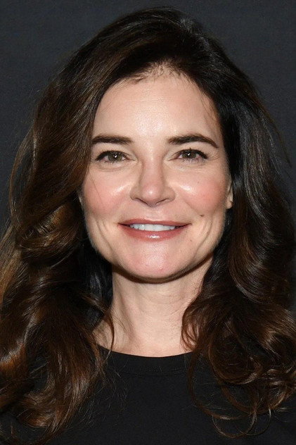 Betsy Brandt oyuncu görseli