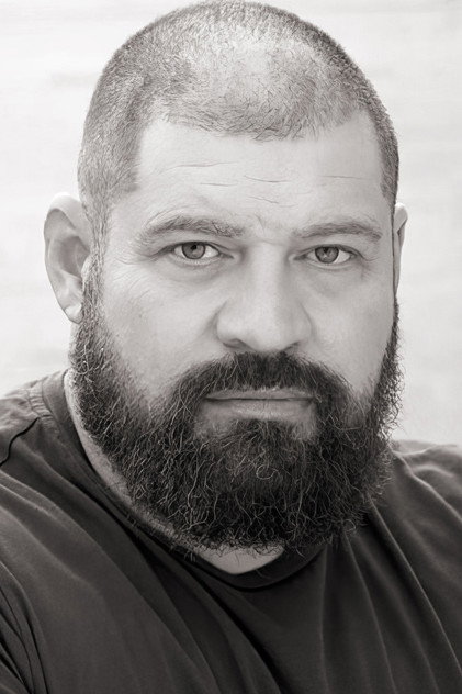 Brad William Henke oyuncu görseli
