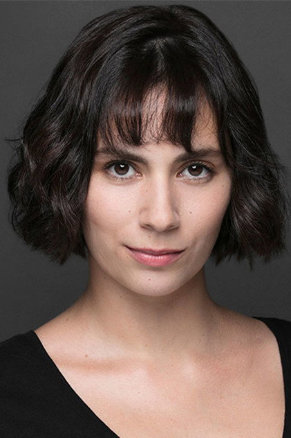 Burcu Gölgedar oyuncu görseli