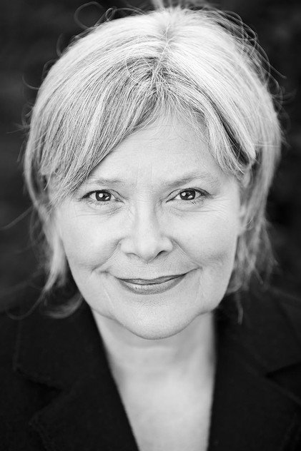 Carol Ann Crawford oyuncu görseli