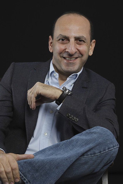 Cem Karakaya oyuncu görseli