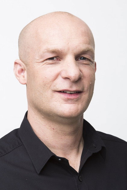Christopher Knights oyuncu görseli