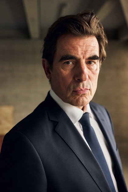 Claes Bang oyuncu görseli