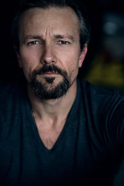 Craig Hall oyuncu görseli