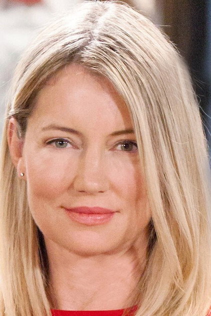 Cynthia Watros oyuncu görseli