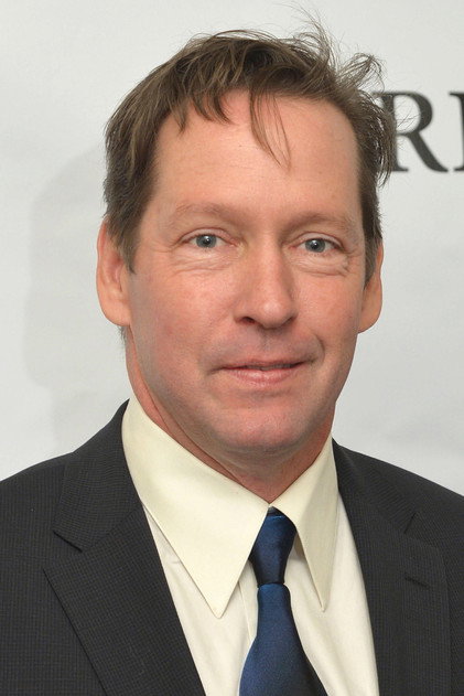 D. B. Sweeney oyuncu görseli