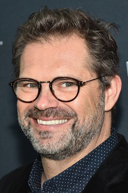Dana Gould oyuncu görseli