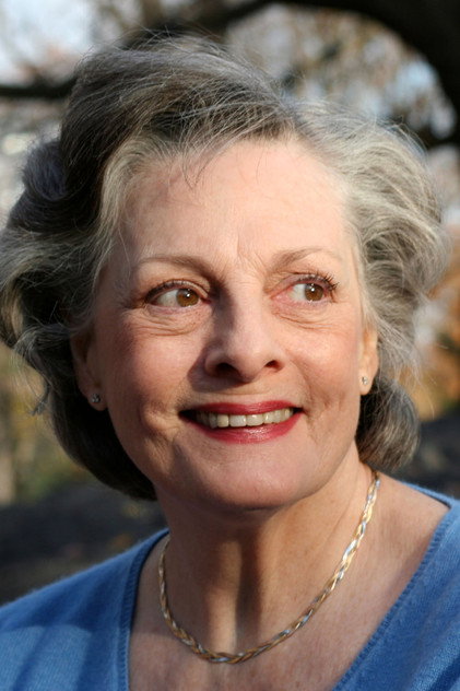 Dana Ivey oyuncu görseli