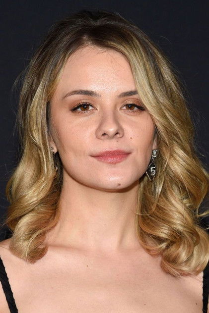 Dasha Nekrasova oyuncu görseli