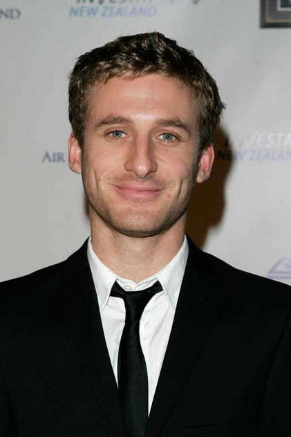Dean O’Gorman oyuncu görseli