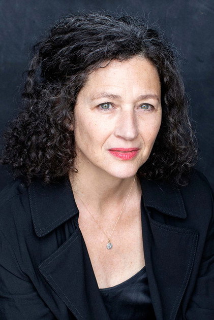 Delia Mayer oyuncu görseli