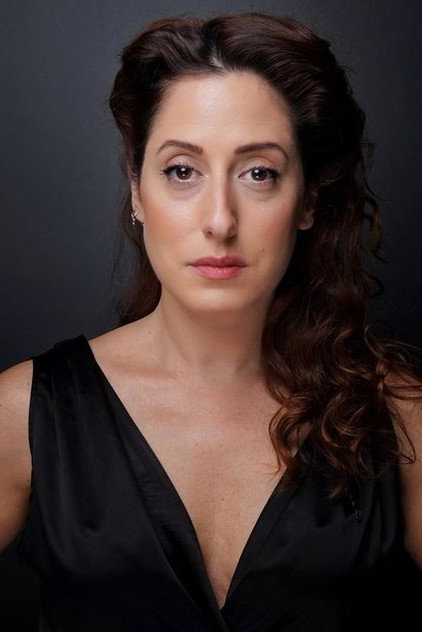Demet Gül oyuncu görseli