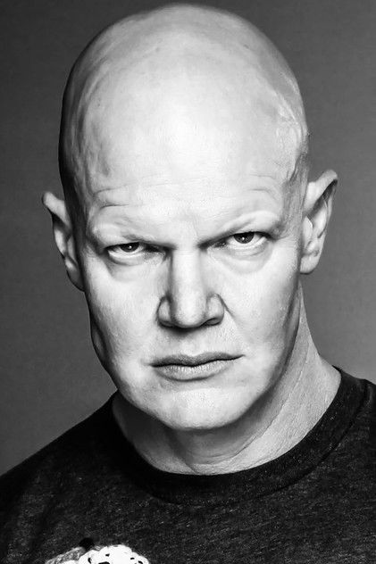 Derek Mears oyuncu görseli