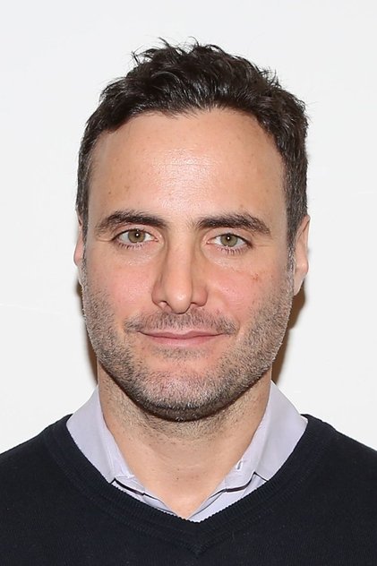 Dominic Fumusa oyuncu görseli