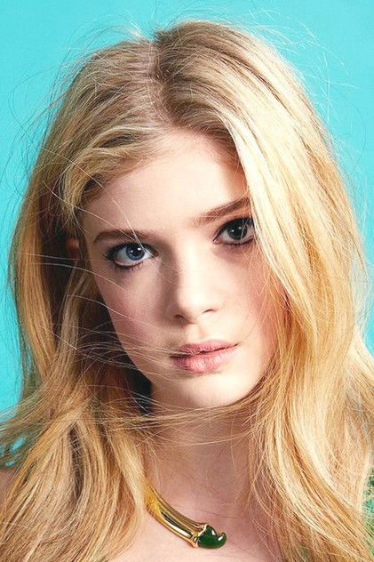 Elena Kampouris oyuncu görseli