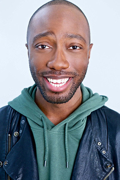 Elijah Isaiah Cook oyuncu görseli