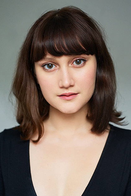 Elina Alminas oyuncu görseli