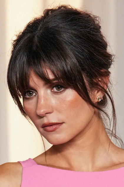 Emily Bader oyuncu görseli