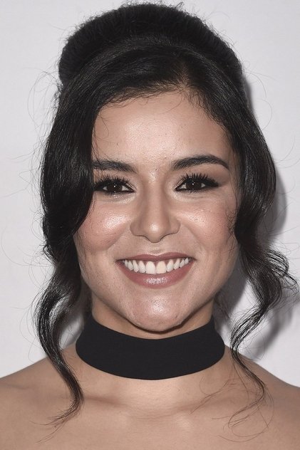 Emily Rios oyuncu görseli