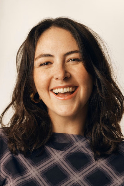 Emma Sidi oyuncu görseli