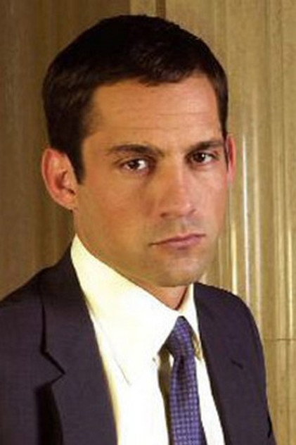 Enrique Murciano oyuncu görseli