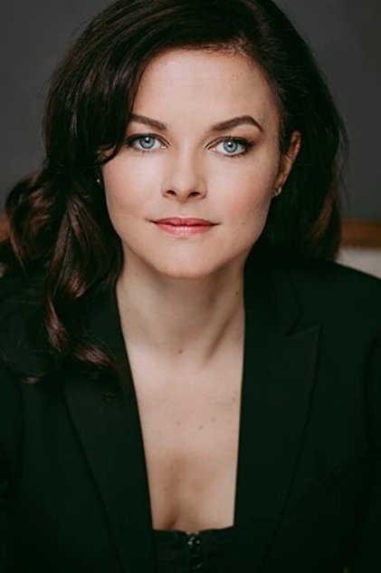 Erin Boyes oyuncu görseli
