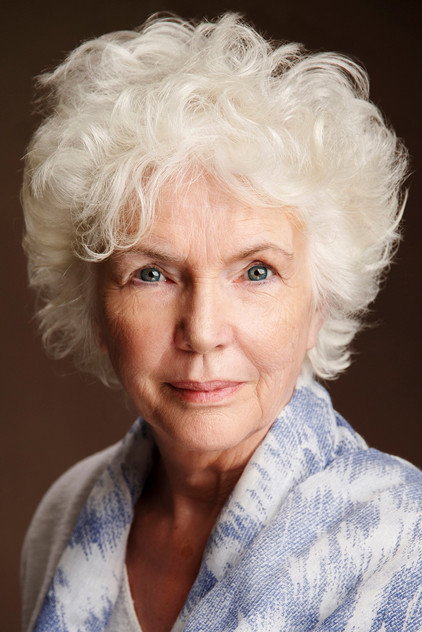 Fionnula Flanagan oyuncu görseli